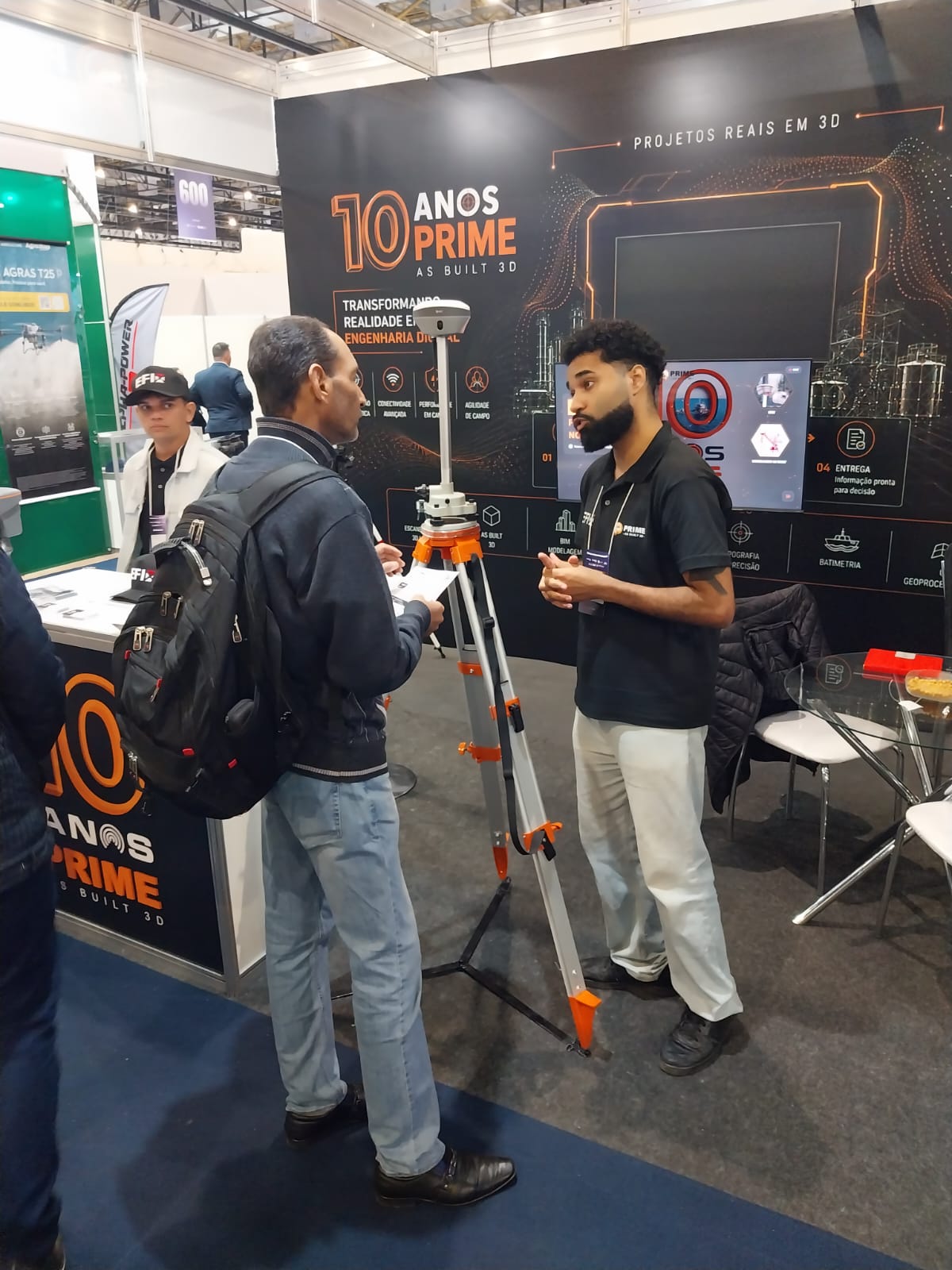 Demonstração de Equipamento RTK na Feira